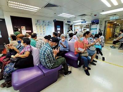 香港中医诊所“一筹难求” 医疗资源紧张与服务挑战