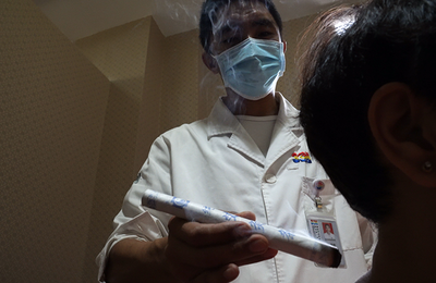 老外在中国的社区医院看病 中医诊所服务体验