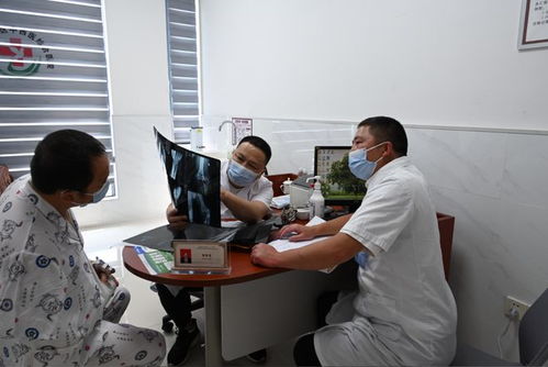 湖南省中医药文化三湘行走进湘潭市岳塘区，提升基层中医诊所服务